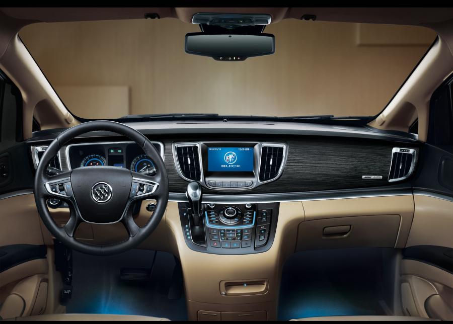  Buick GL8 2011 года  (фото 17 из 42)